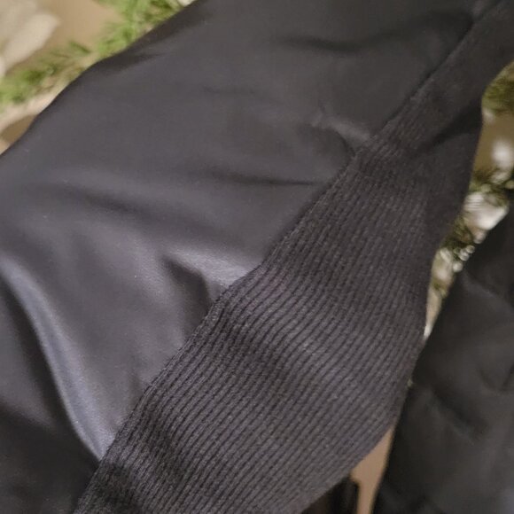 ELIE TAHARI black down-filled puffer coat BNWT - Picture 2 of 12